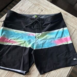 Quiksilver Highline SurfSilk Air Brush Board Shorts